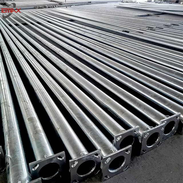 Hot-dip Galvanized Steel Outdoor Lamp Pole