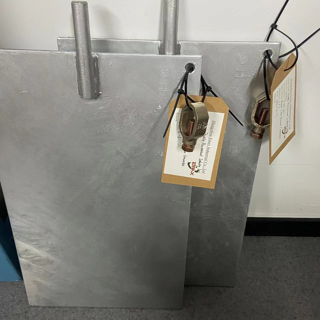 GROUND PLATE WITH BRONZE CONNECTOR