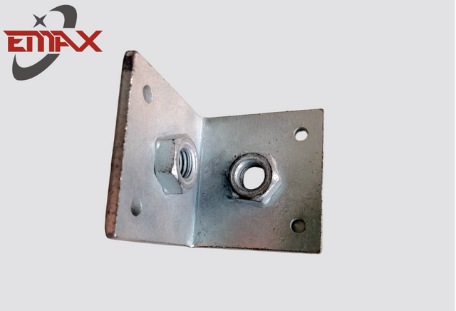 Heavy-Duty Galvanized L-Shaped Steel Corner Brackets for Furniture Assembly